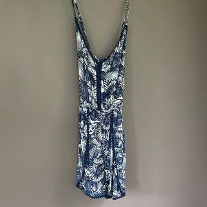 Stretchy short romper